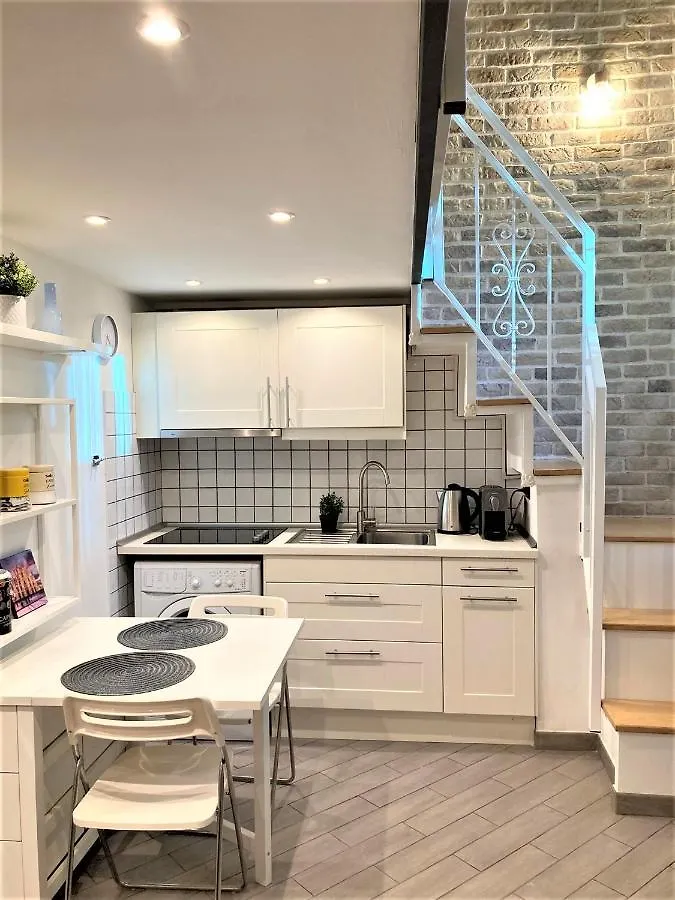 Watt 26 Cozy Studio Apartment Milan Italy