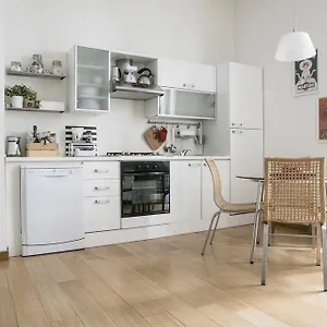 Apartment Lovely Sempione, Mailand